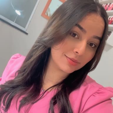 Nayara Santos