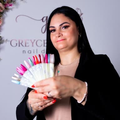 Greyce Pereira Nails Design 