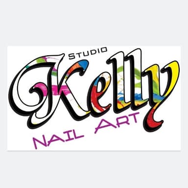Kelly Stelle nail art