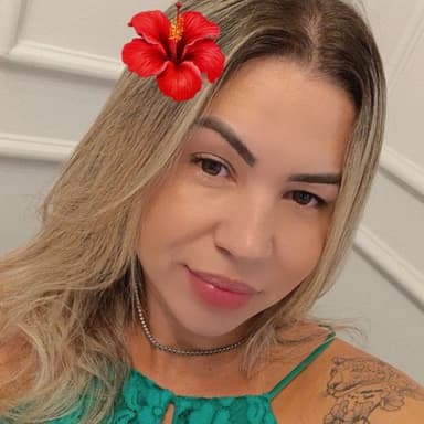 Dra Gilmara Meneses 