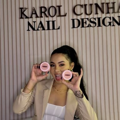 Karol Cunha 